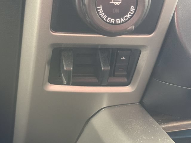 Certified 2019 Ford F150 Lariat w/ Equipment Group 502A Luxury AWD/4WD image 9