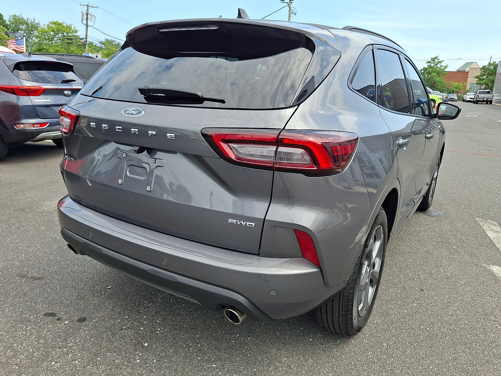 Certified 2023 Ford Escape ST-Line w/ Tech Pack #1 AWD/4WD image 10