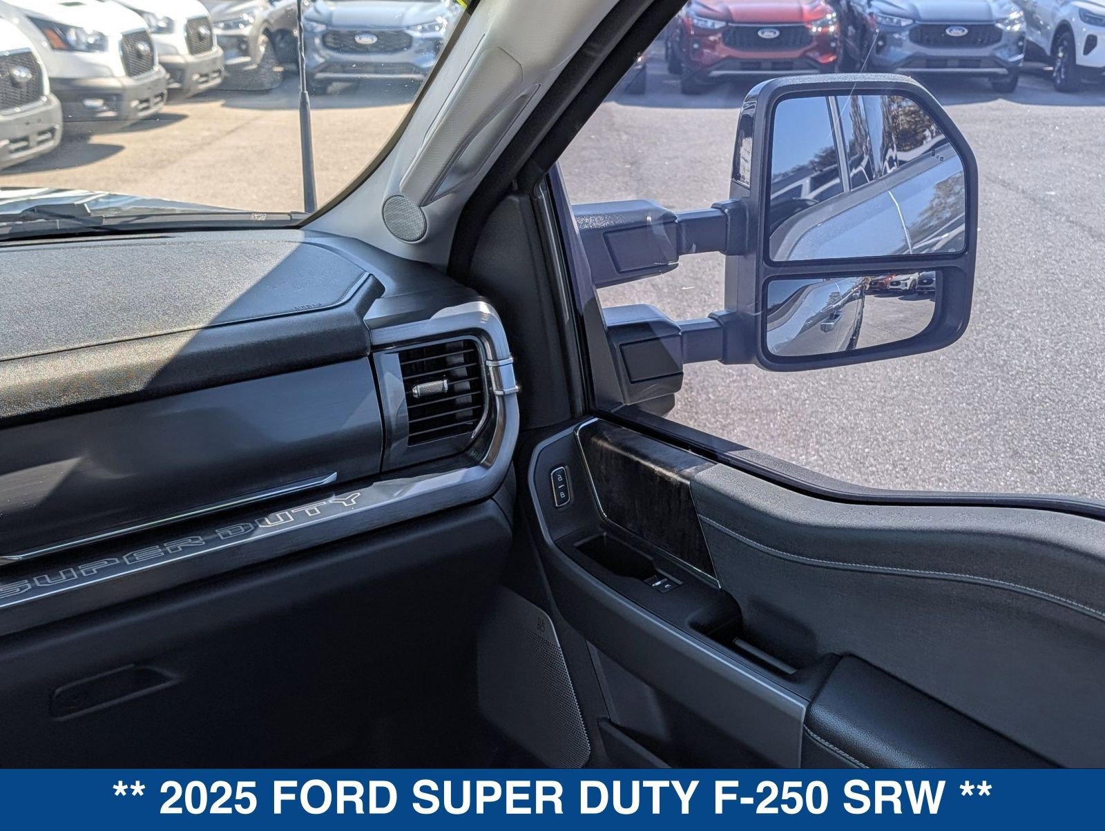 Certified 2025 Ford F250 Lariat w/ Black Appearance Package image 17