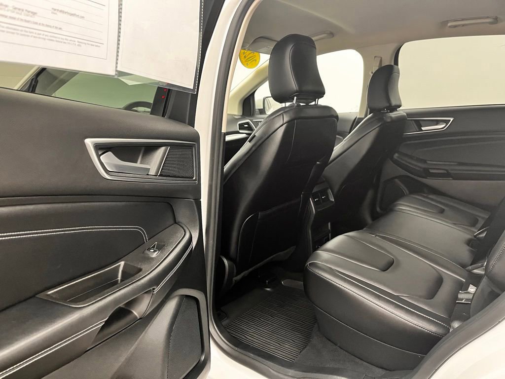 Certified 2022 Ford Edge Titanium image 29