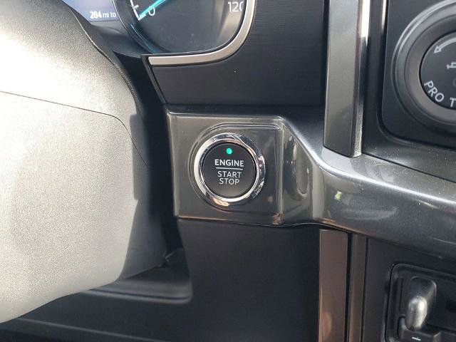 Certified 2022 Ford F150 XLT w/ Equipment Group 302A High image 24