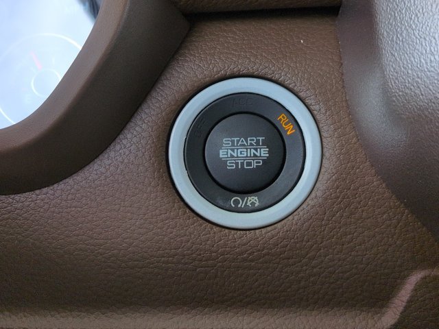Used 2021 RAM 1500 Laramie AWD/4WD image 27