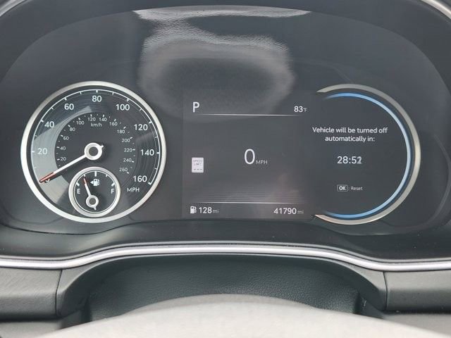 Used 2024 Genesis GV80 2.5T AWD/4WD image 14
