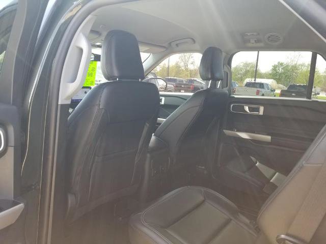 Certified 2023 Ford Explorer XLT w/ Equipment Group 202A AWD/4WD image 15