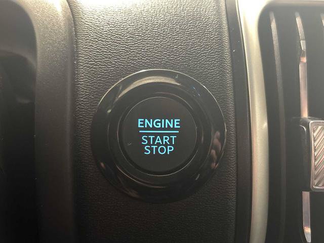 Certified 2025 Ford Expedition Active AWD/4WD image 15