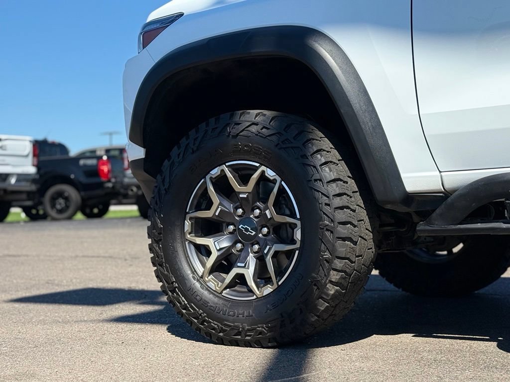 Used 2023 Chevrolet Colorado ZR2 w/ ZR2 Convenience Package III AWD/4WD image 43