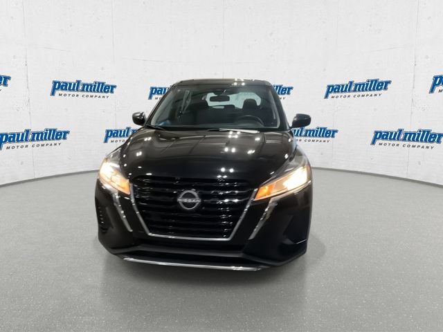 Used 2025 Nissan Kicks Play S FWD image 4