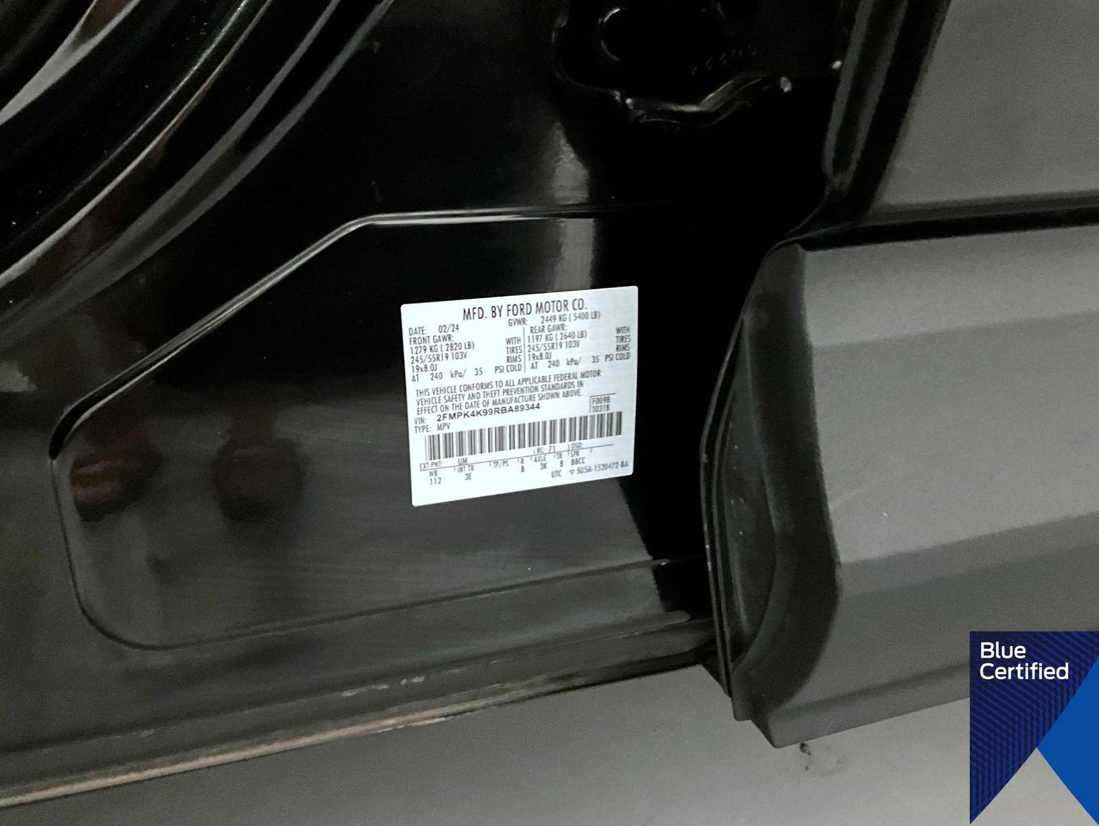 Certified 2024 Ford Edge Titanium image 24