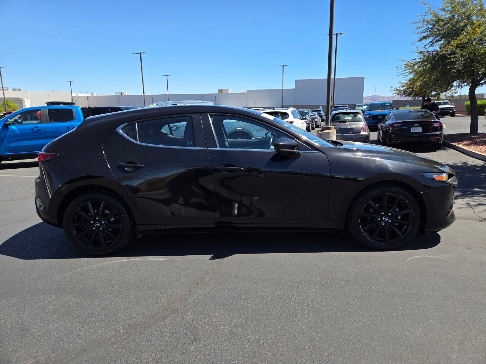 Used 2024 MAZDA MAZDA3 s FWD image 7