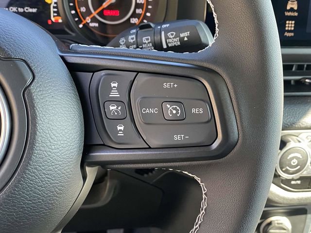 Used 2025 Jeep Wrangler Willys image 21