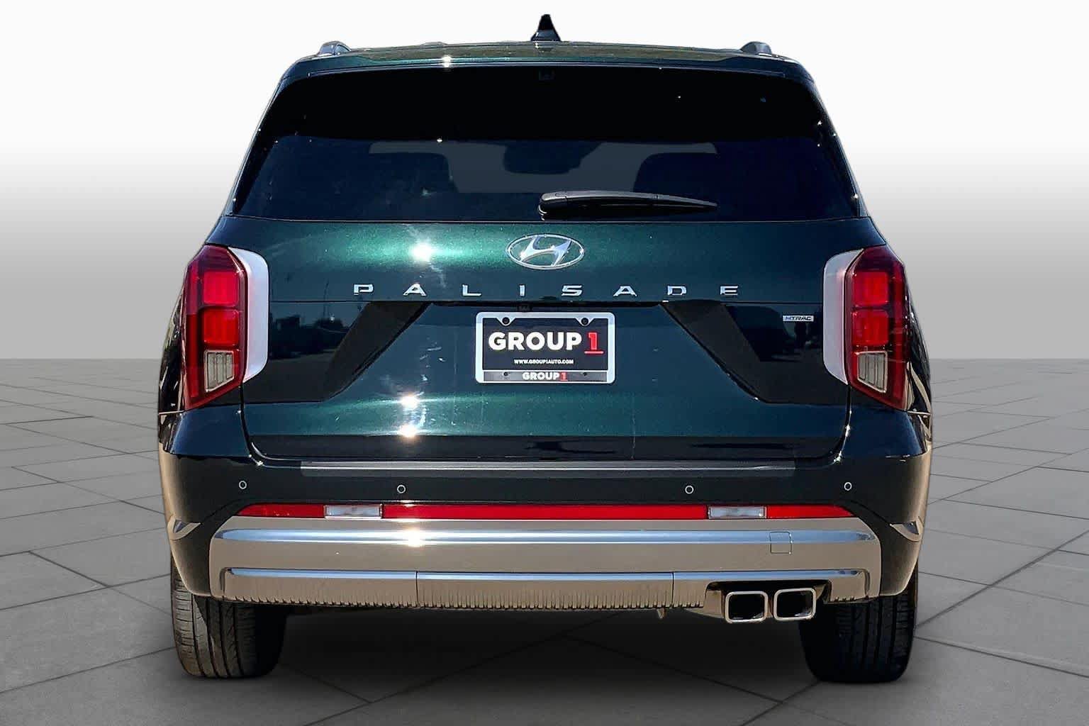 Used 2025 Hyundai Palisade Calligraphy AWD/4WD image 5