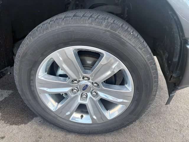Certified 2020 Ford F150 Platinum w/ Equipment Group 701A Luxury AWD/4WD image 4