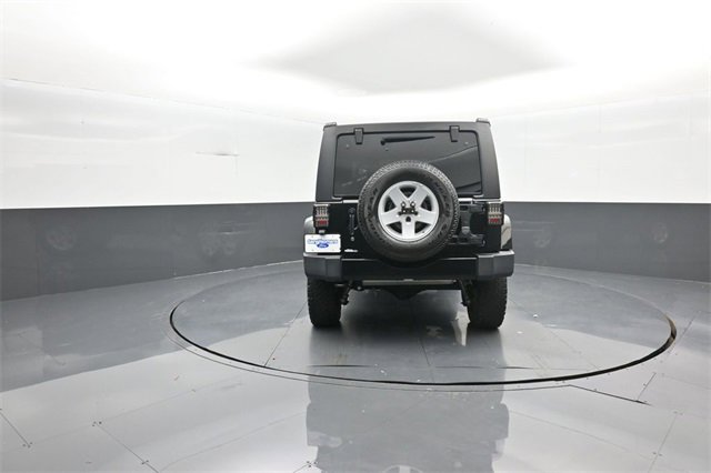 Used 2017 Jeep Wrangler Unlimited Sahara image 6