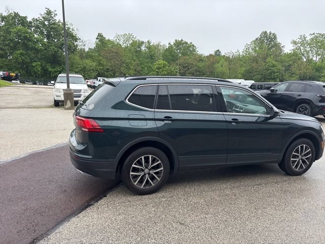 Used 2019 Volkswagen Tiguan SE w/ Panoramic Sunroof Package AWD/4WD image 25