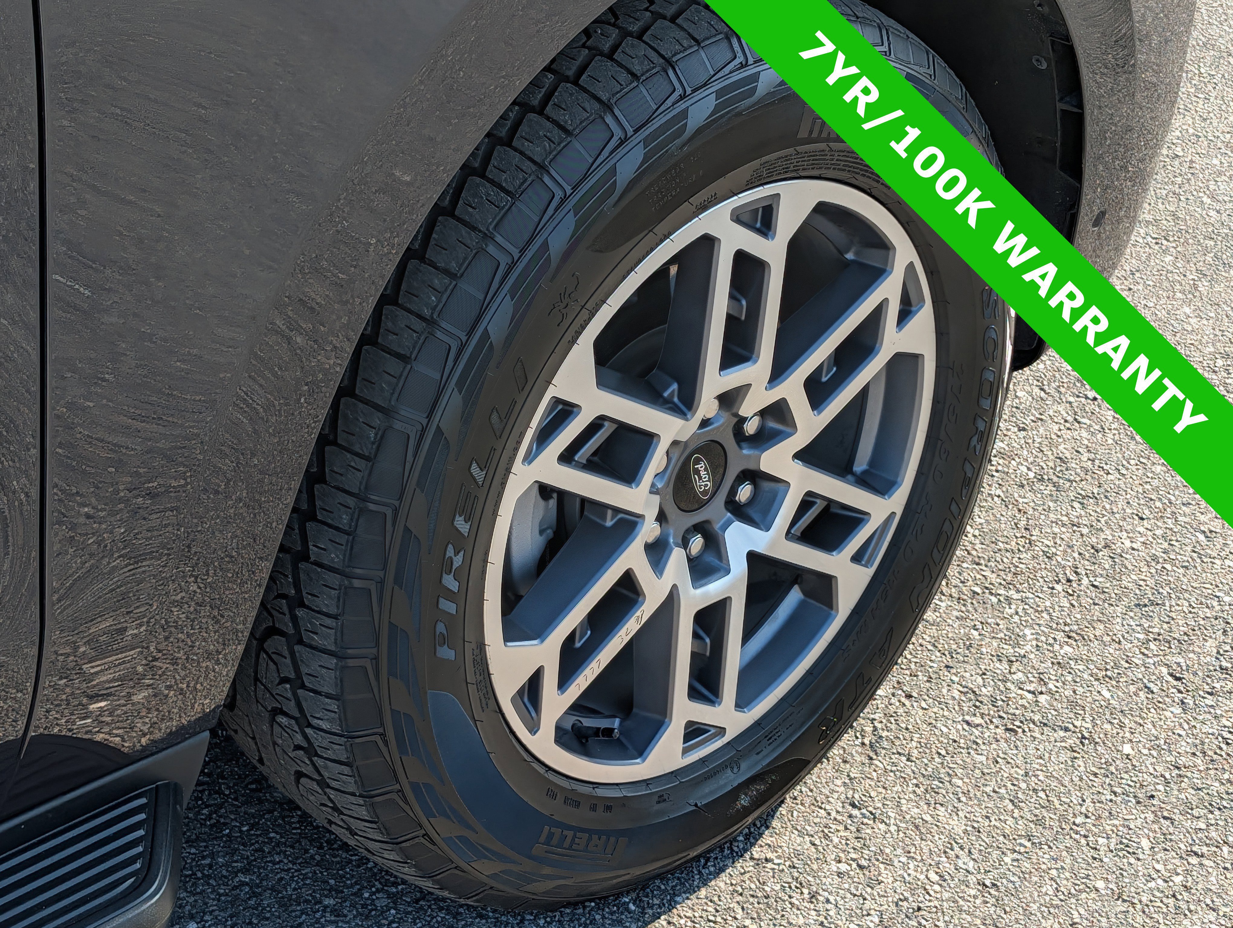 Certified 2025 Ford Expedition Active AWD/4WD image 13