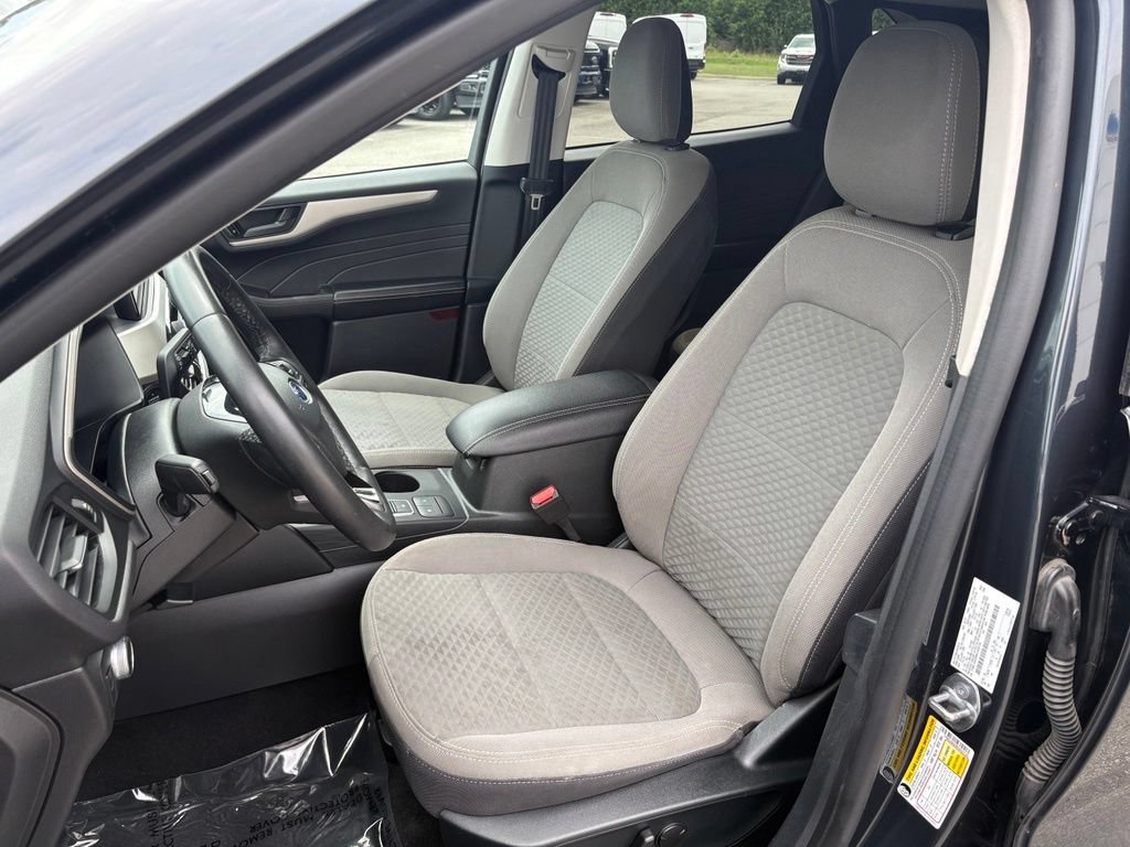 Certified 2022 Ford Escape SE w/ Convenience Package FWD image 12