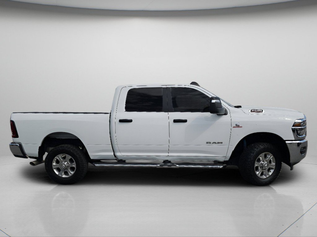 Used 2025 RAM 2500 Big Horn AWD/4WD image 25