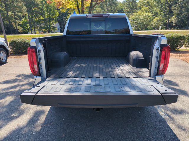 Used 2021 GMC Sierra 1500 SLT w/ SLT Premium Plus Package AWD/4WD image 31