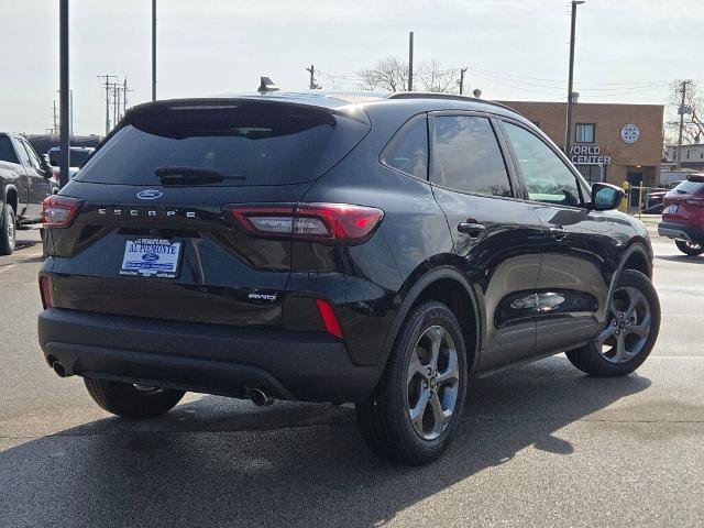 Certified 2025 Ford Escape ST-Line Select AWD/4WD image 12