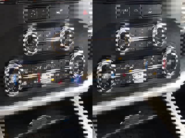 Certified 2024 Ford Expedition Limited image 33