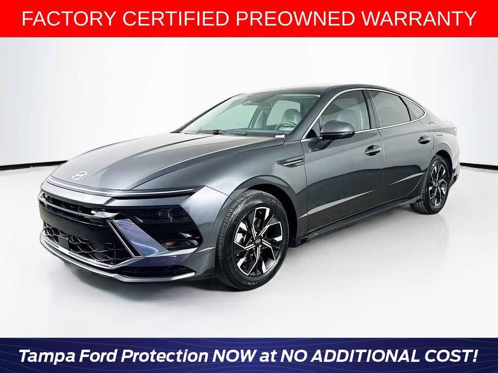 Used 2025 Hyundai Sonata SEL FWD image 1