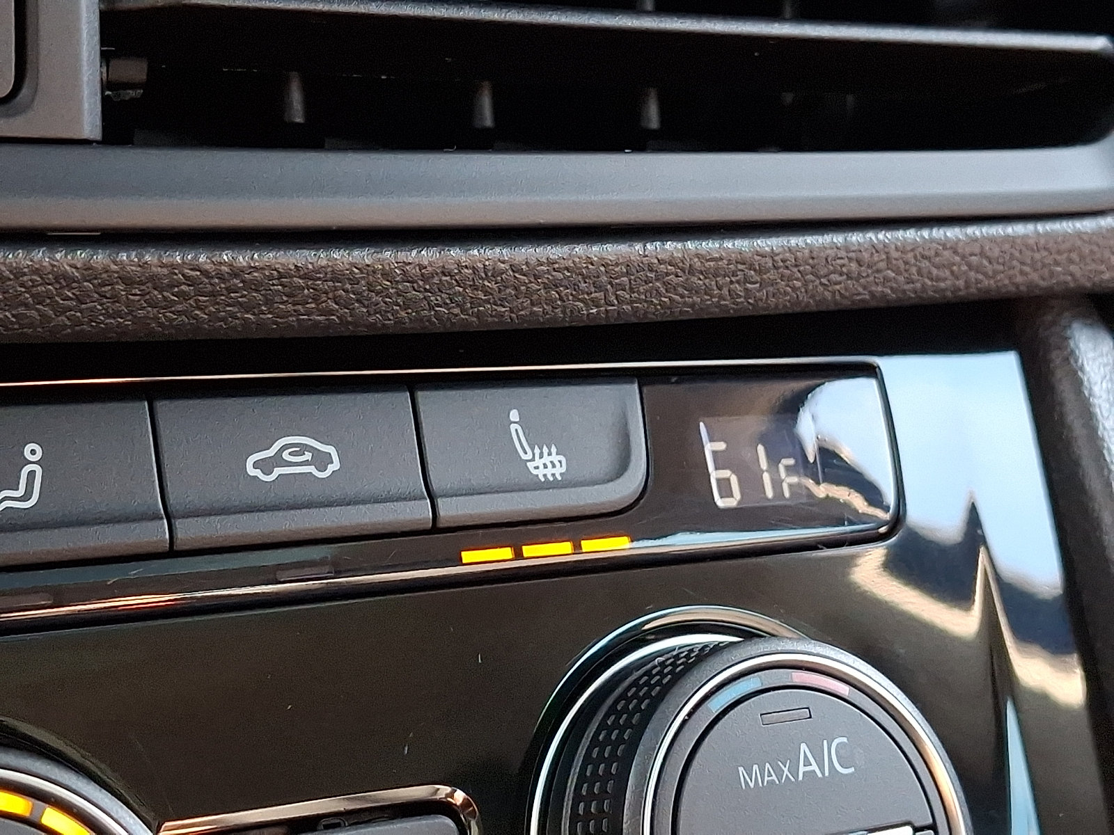 Used 2022 Volkswagen Jetta SE FWD image 30
