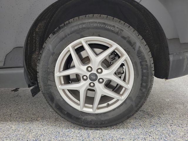 Certified 2024 Ford Edge SEL w/ Convenience Package AWD/4WD image 5