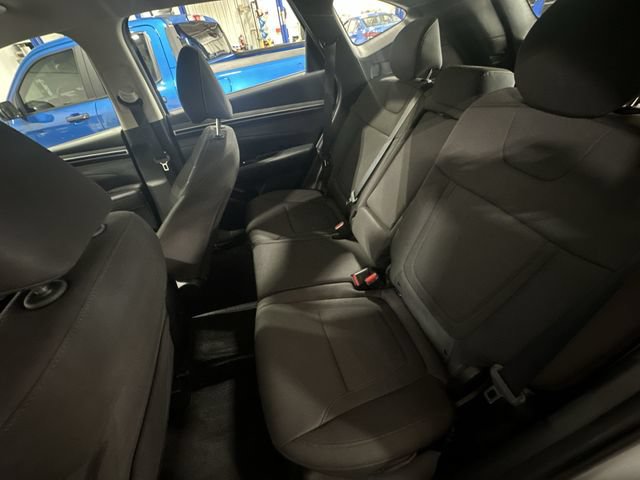 Used 2024 Hyundai Tucson SE FWD image 31