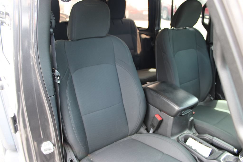 Used 2019 Jeep Wrangler Unlimited Sport S AWD/4WD image 8
