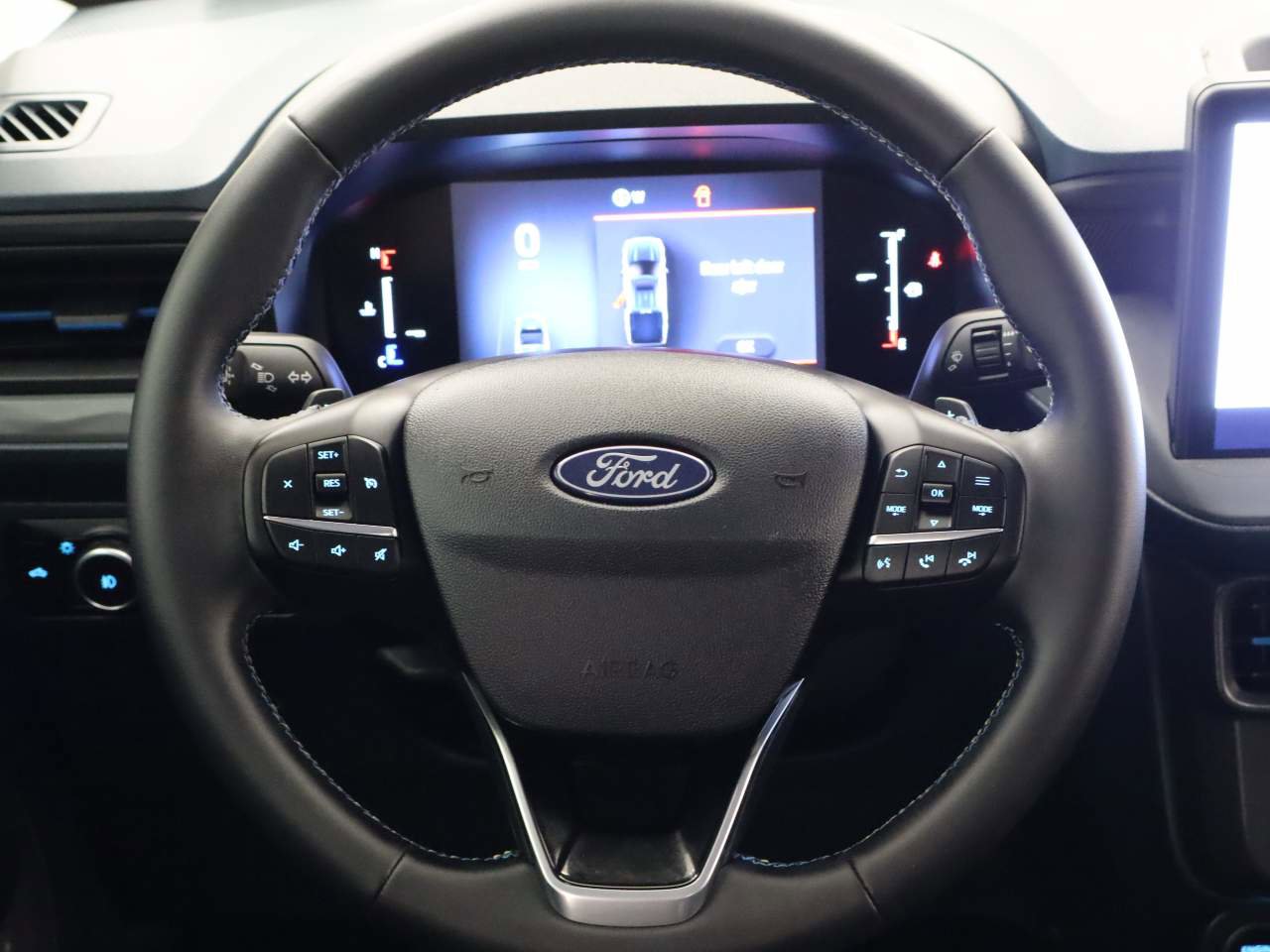 Certified 2025 Ford Maverick Lobo AWD/4WD image 13