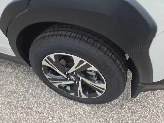 Used 2025 Subaru Crosstrek 2.0i Premium w/ Convenience Package #2 image 6