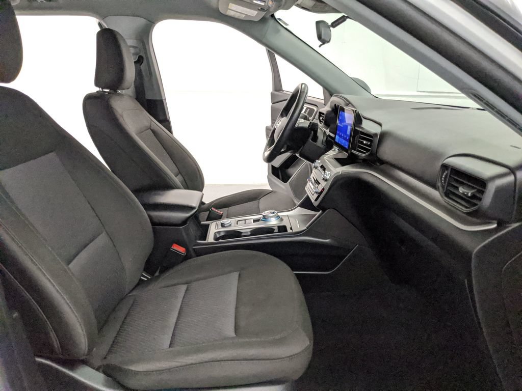 Certified 2023 Ford Explorer XLT AWD/4WD image 21