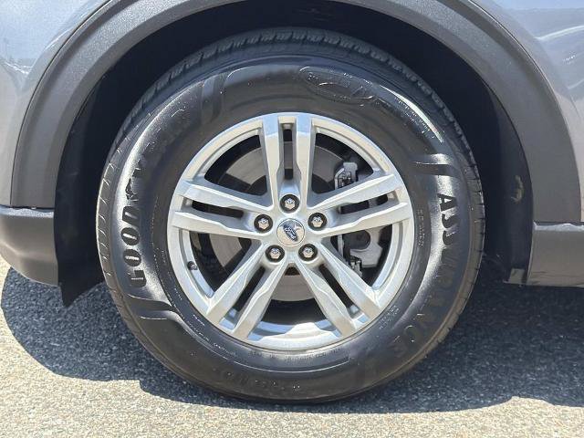Certified 2023 Ford Explorer XLT RWD image 26
