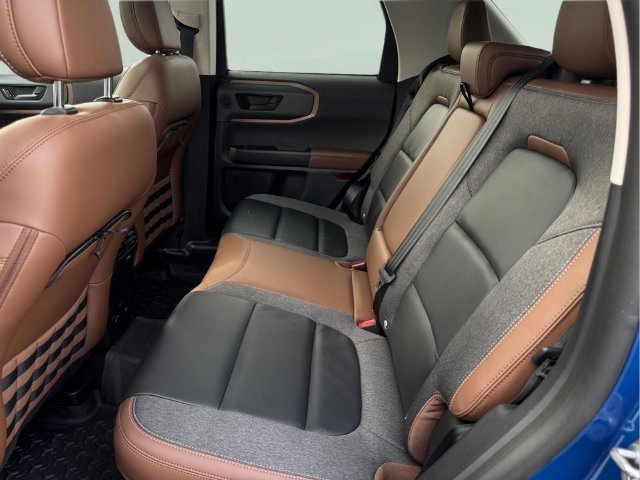 Certified 2023 Ford Bronco Sport Outer Banks w/ Tech Package AWD/4WD image 13