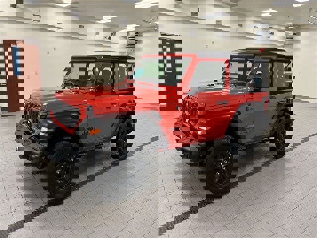 Used 2024 Jeep Wrangler Sport image 4