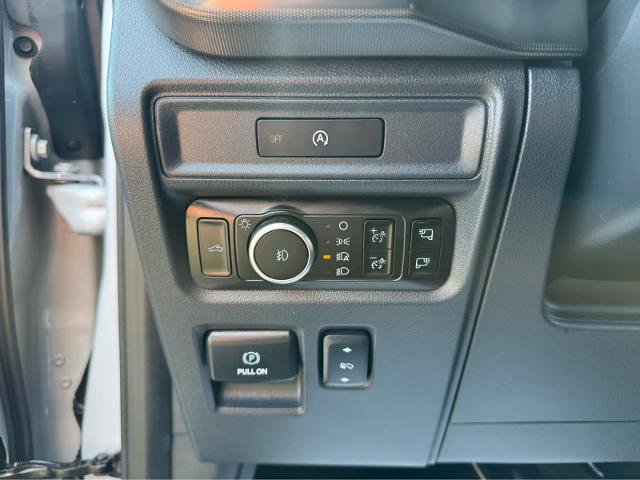 Certified 2025 Ford F150 Platinum AWD/4WD image 16