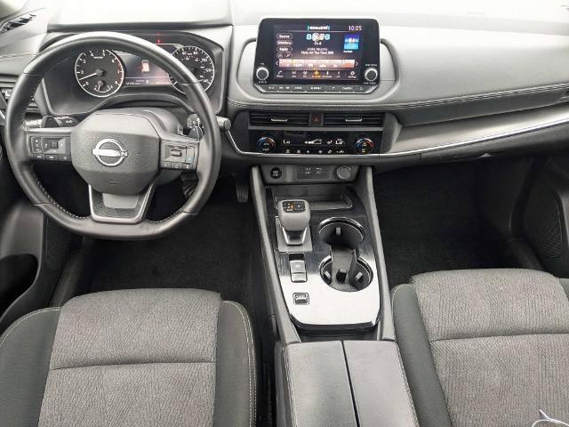 Used 2025 Nissan Rogue SV FWD image 16