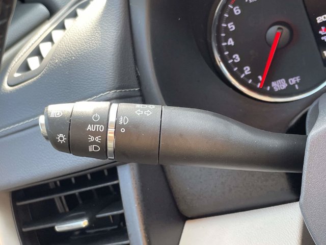 Used 2024 GMC Terrain Denali AWD/4WD image 25