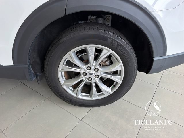 Certified 2021 Ford Explorer Limited w/ Equipment Group 301A AWD/4WD image 33