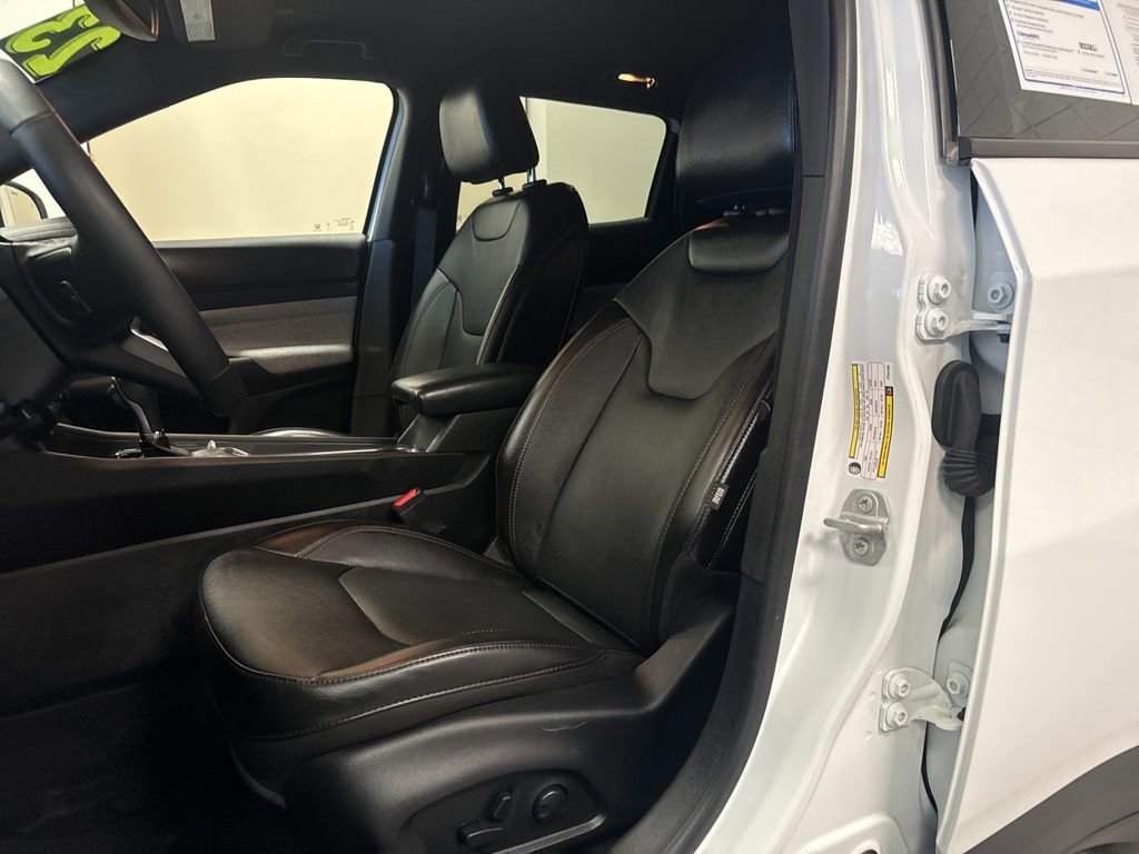 Used 2023 Jeep Compass Latitude image 22