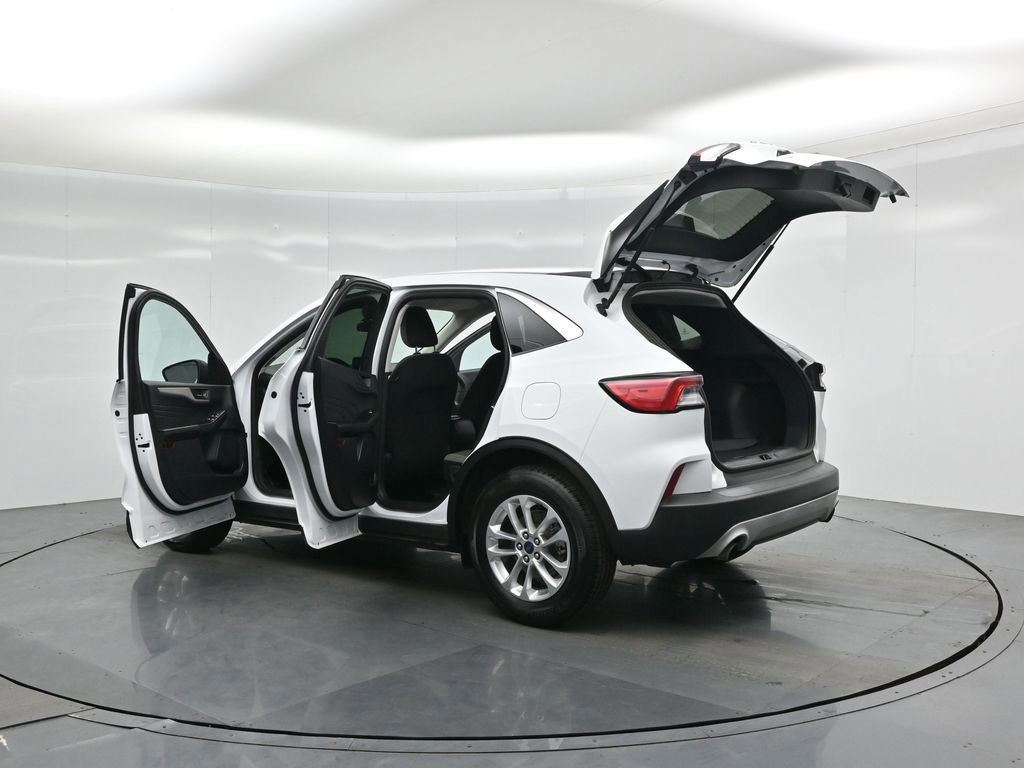 Certified 2022 Ford Escape SE image 52