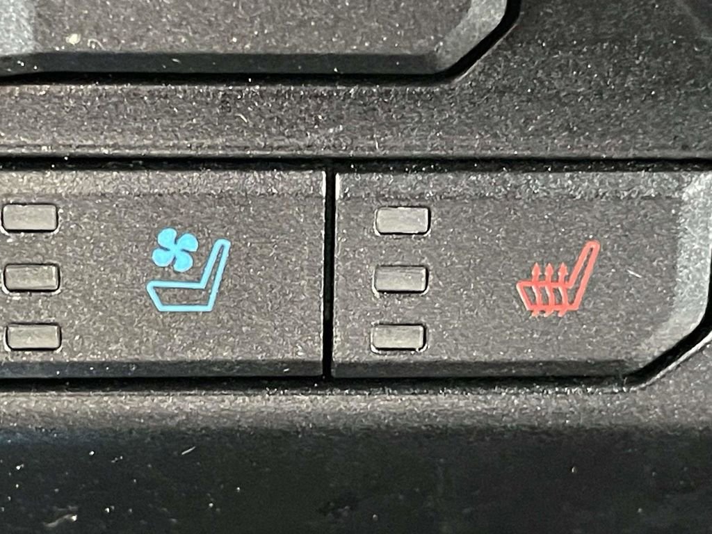 Certified 2018 Ford F150 Lariat w/ Equipment Group 502A Luxury image 19