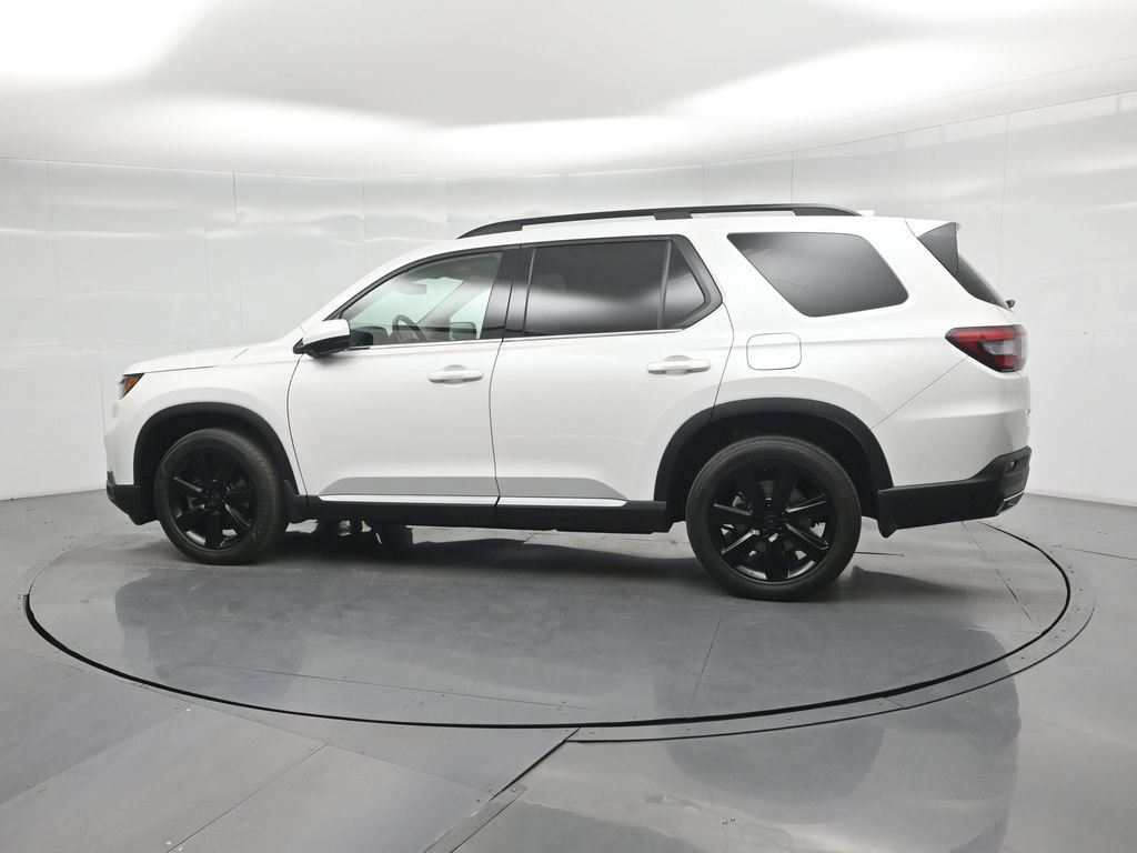 Used 2023 Honda Pilot Elite image 5