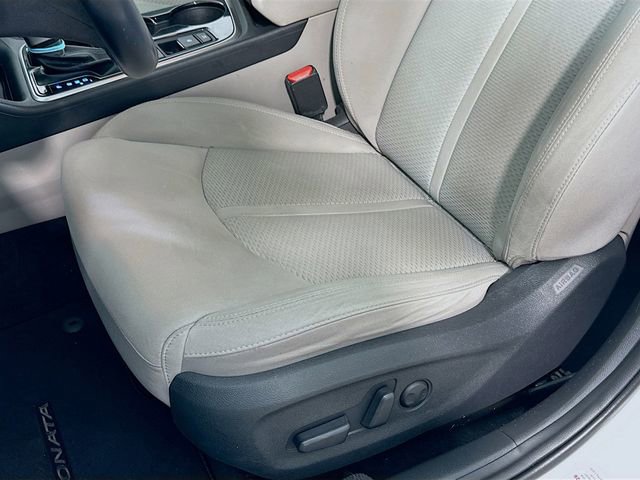 Used 2018 Hyundai Sonata SEL w/ Tech Package 02 image 9