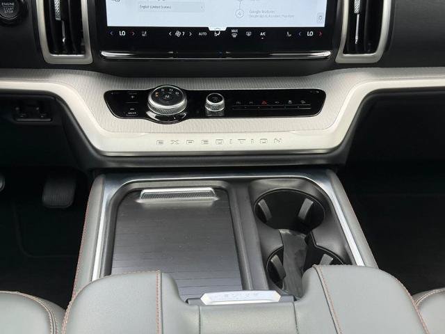 Certified 2025 Ford Expedition Max Active AWD/4WD image 13
