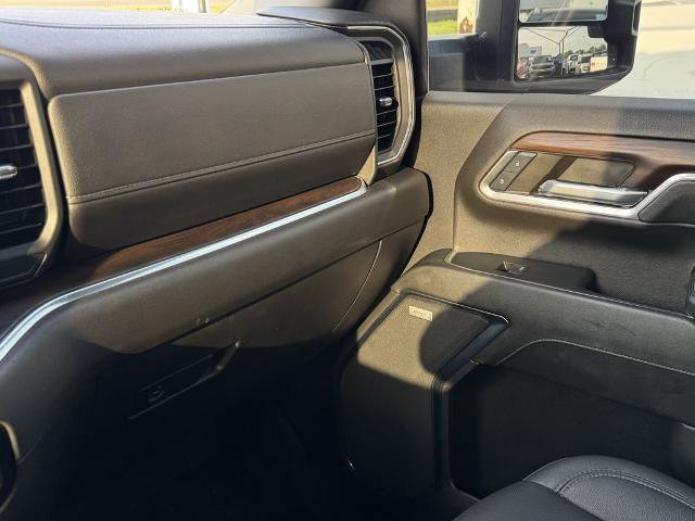 Used 2024 GMC Sierra 2500 SLT w/ Texas SLT Premium Package AWD/4WD image 25