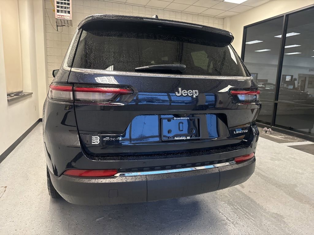 Used 2023 Jeep Grand Cherokee L Limited image 4