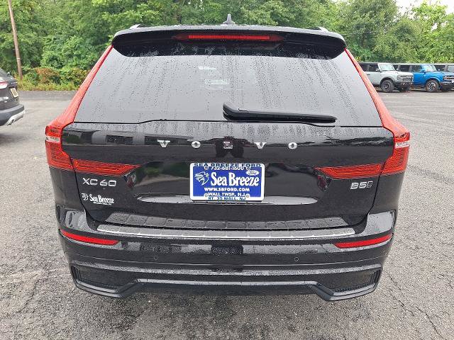 Used 2023 Volvo XC60 B5 Ultimate w/ Climate Package AWD/4WD image 5