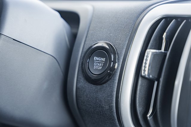 Certified 2025 Ford Expedition Active image 32