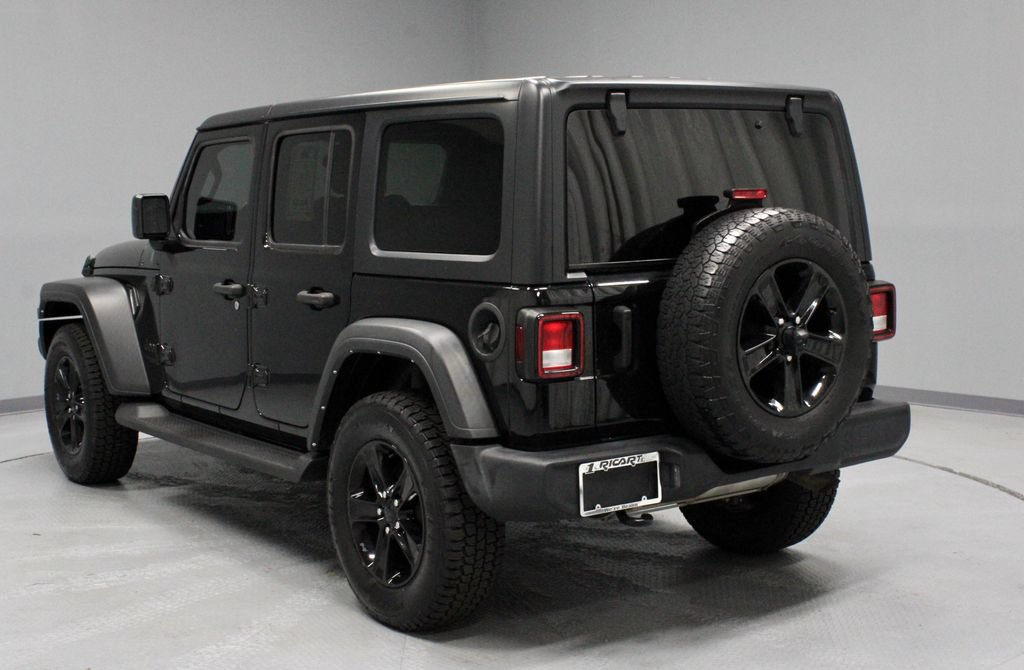 Used 2022 Jeep Wrangler Unlimited Sport AWD/4WD image 9